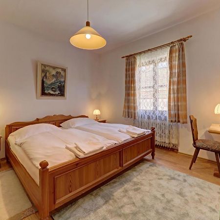 Hotel Bayerischer Hof โบเดนไมส์ ภายนอก รูปภาพ